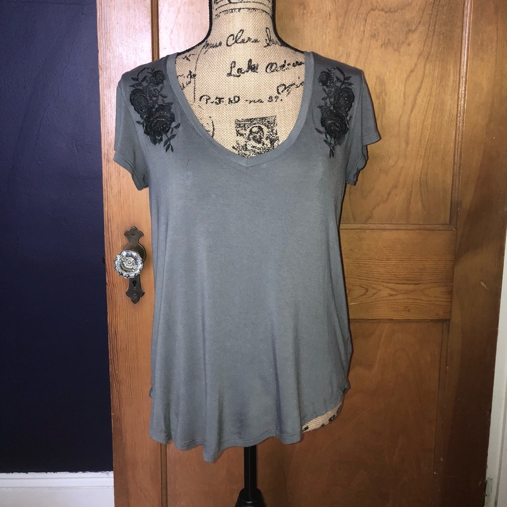 American Eagle V-Neck T-Shirt
